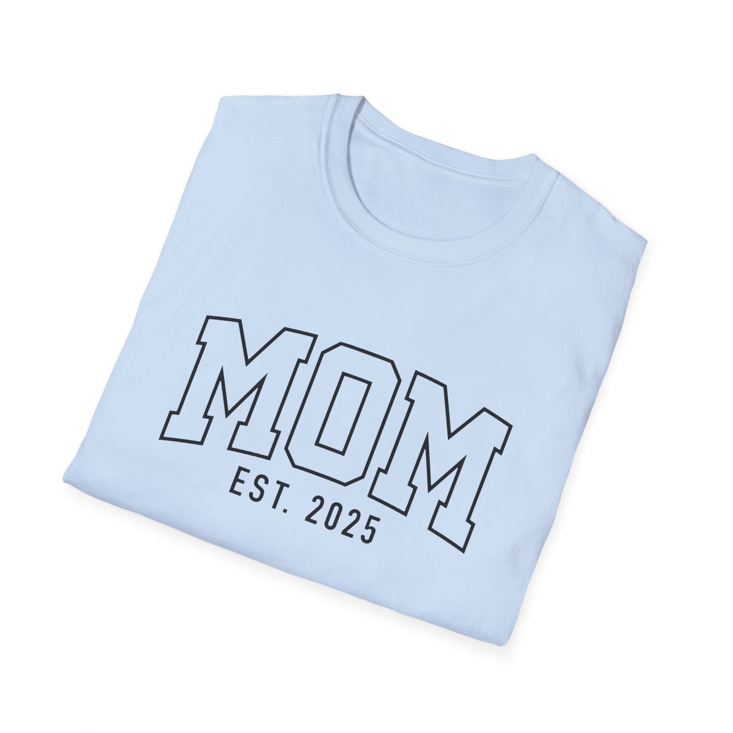 Mom Est. 2025 Old school T-Shirt