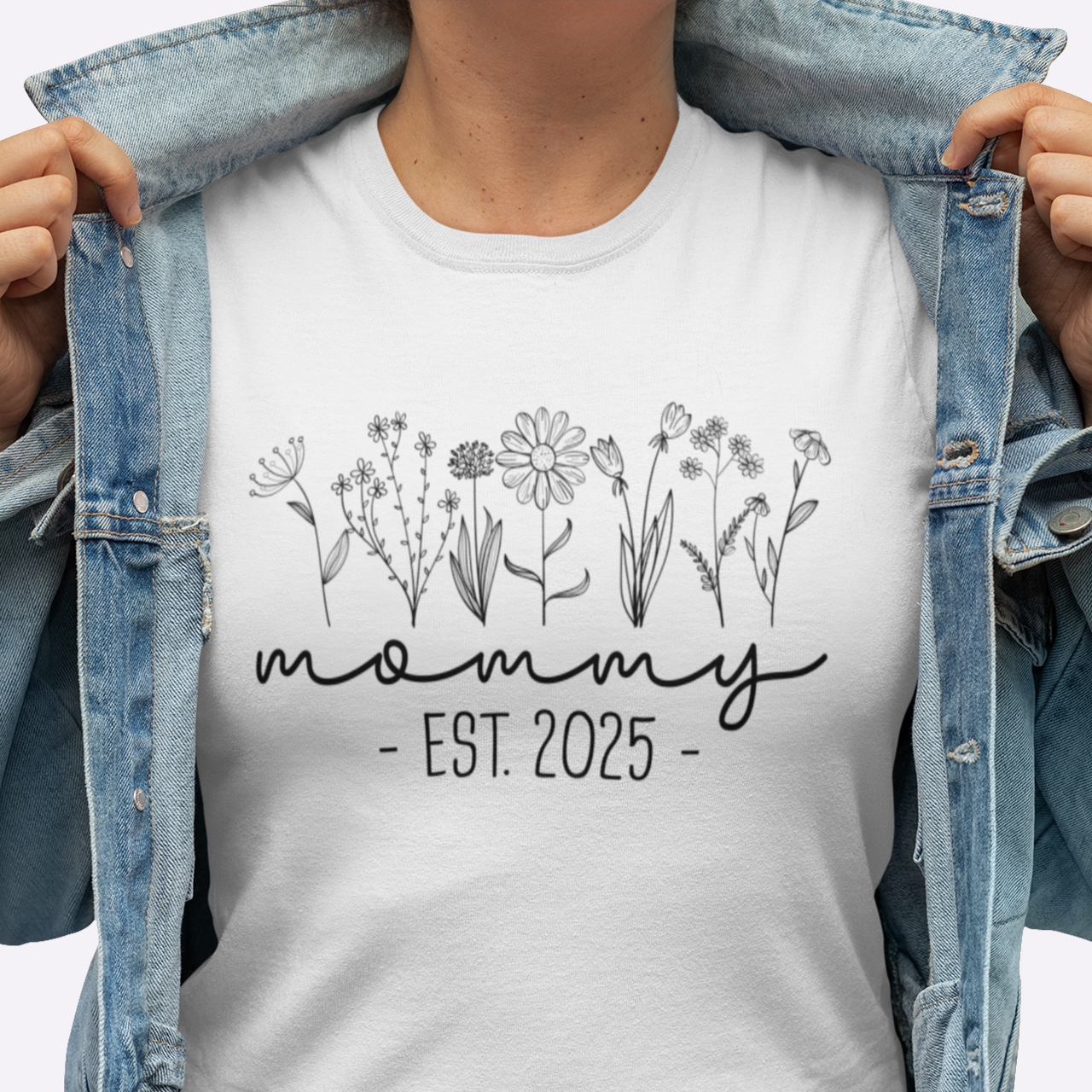 Mommy Est 2025 Floral T-Shirt