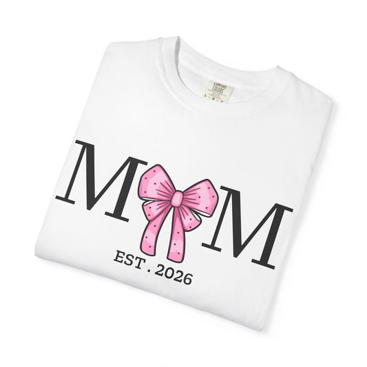Mom Est 2026 Pink Bow T-Shirt