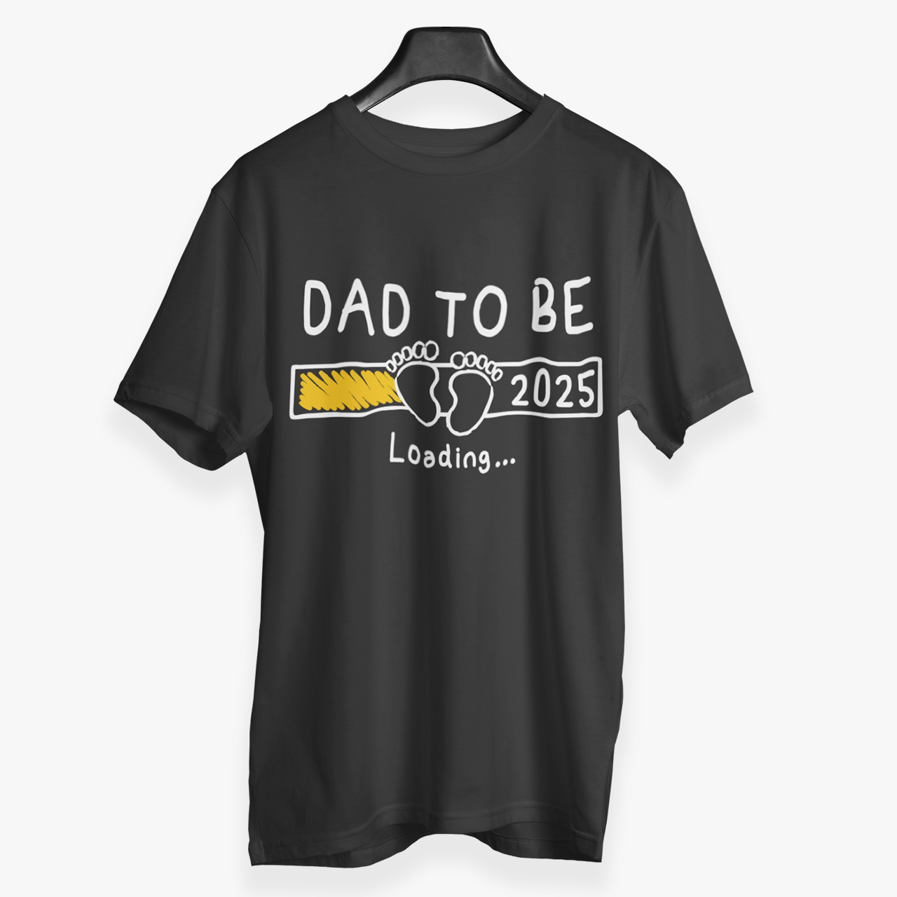 Dad to Be 2025 Loading T-shirt