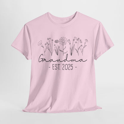Grandma est 2025 Floral T-Shirt