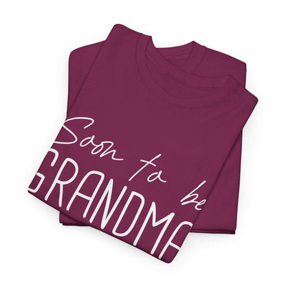 Cute Soon to be Grandma 2025 Loading T-Shirt