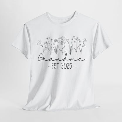Grandma est 2025 Floral T-Shirt