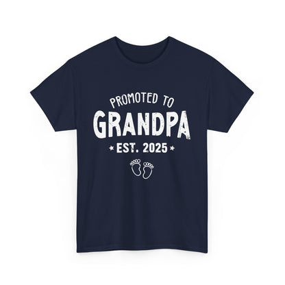 Promoted to Grandpa est 2025 T-Shirt