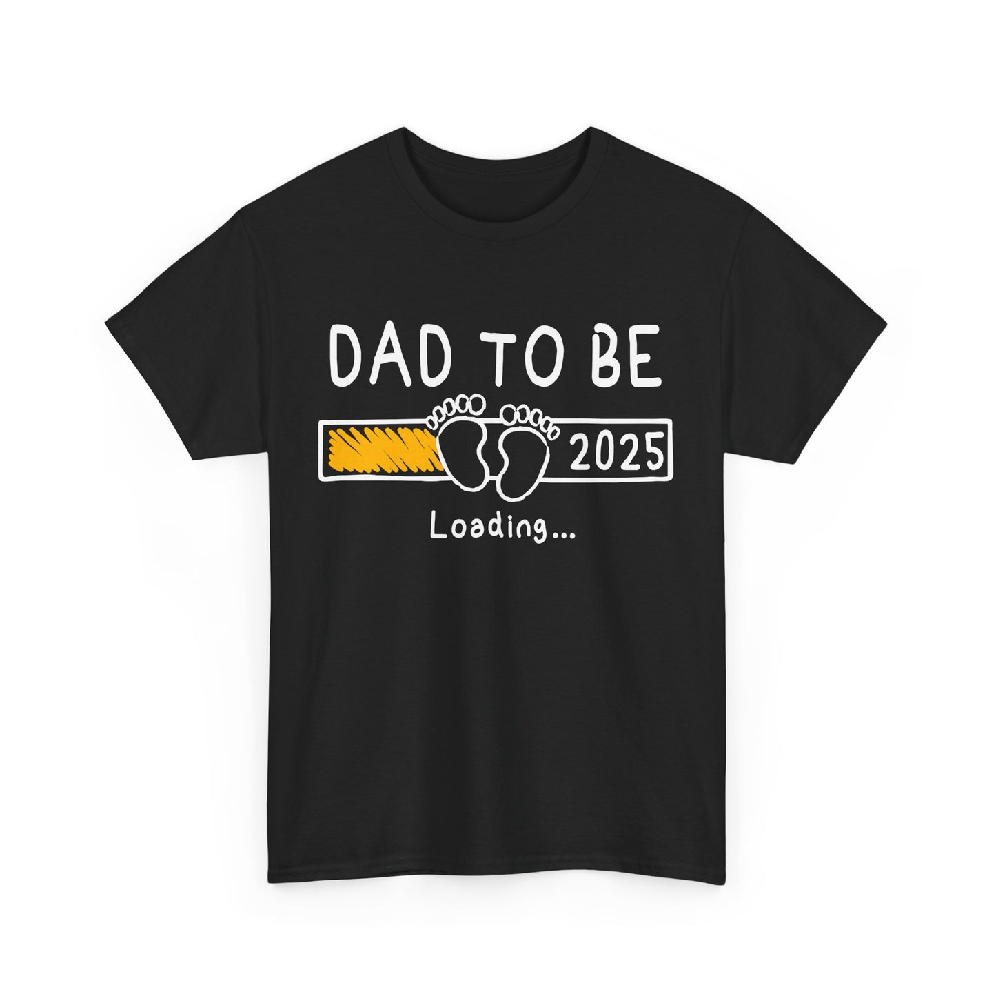 Black t-shirt with 'Dad to Be 2025 Loading' design – fun pregnancy announcement gift for expecting fathers.