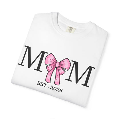 Mom Est 2026 Pink Bow T-Shirt