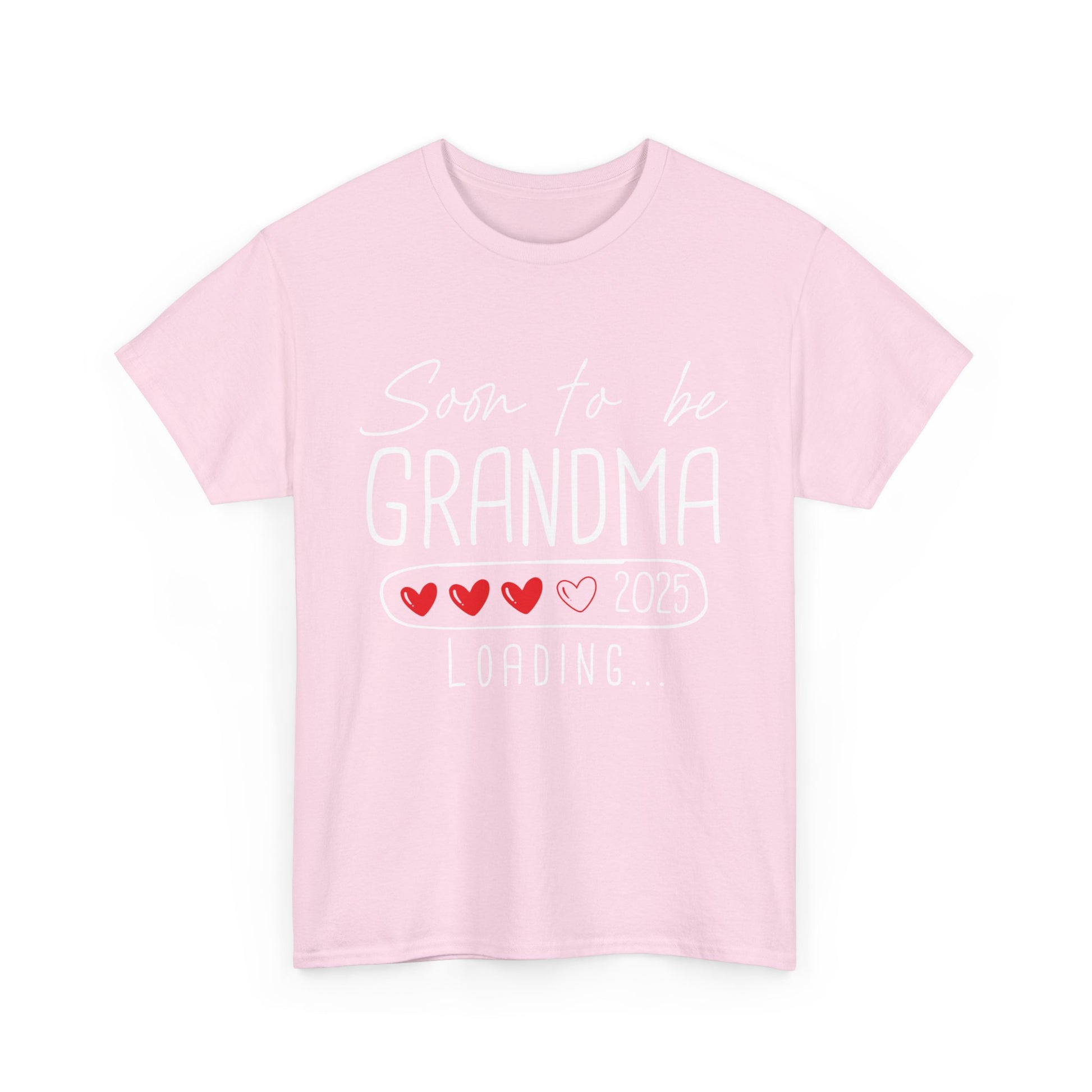 pink ‘Soon to Be Grandma 2025’ T‑shirt with elegant lettering and heart accent, perfect pregnancy reveal gift for grandma.
